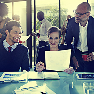 Illustration: 3 Persons discussing a paper